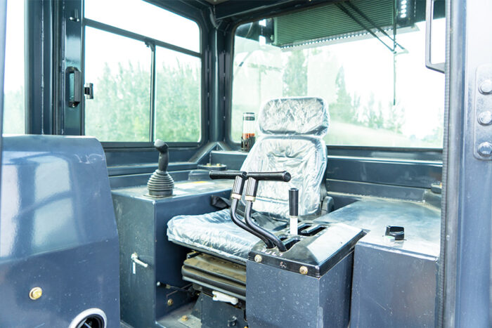 Бульдозер Hengweng HW16DS