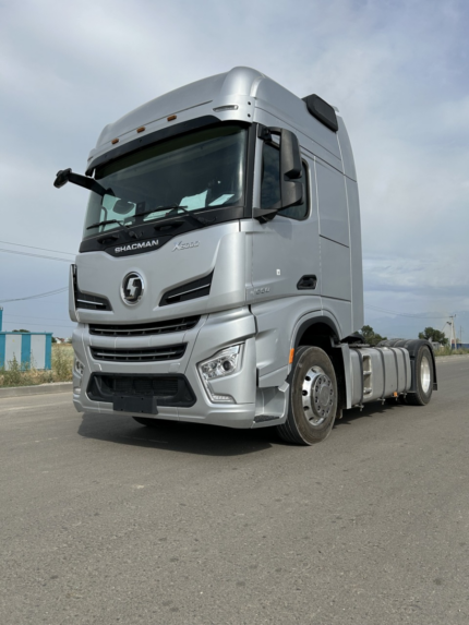 Тягач SHACMAN X6000 4x2 550